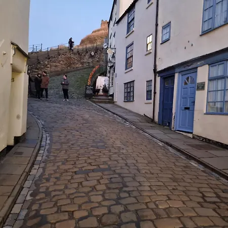 ゲストハウス Poppy 3*