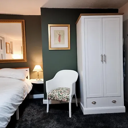 Poppy ゲストハウス ウィットビー